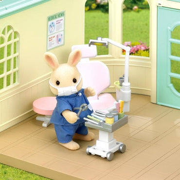 Sylvanian Families Country Dentist Set
