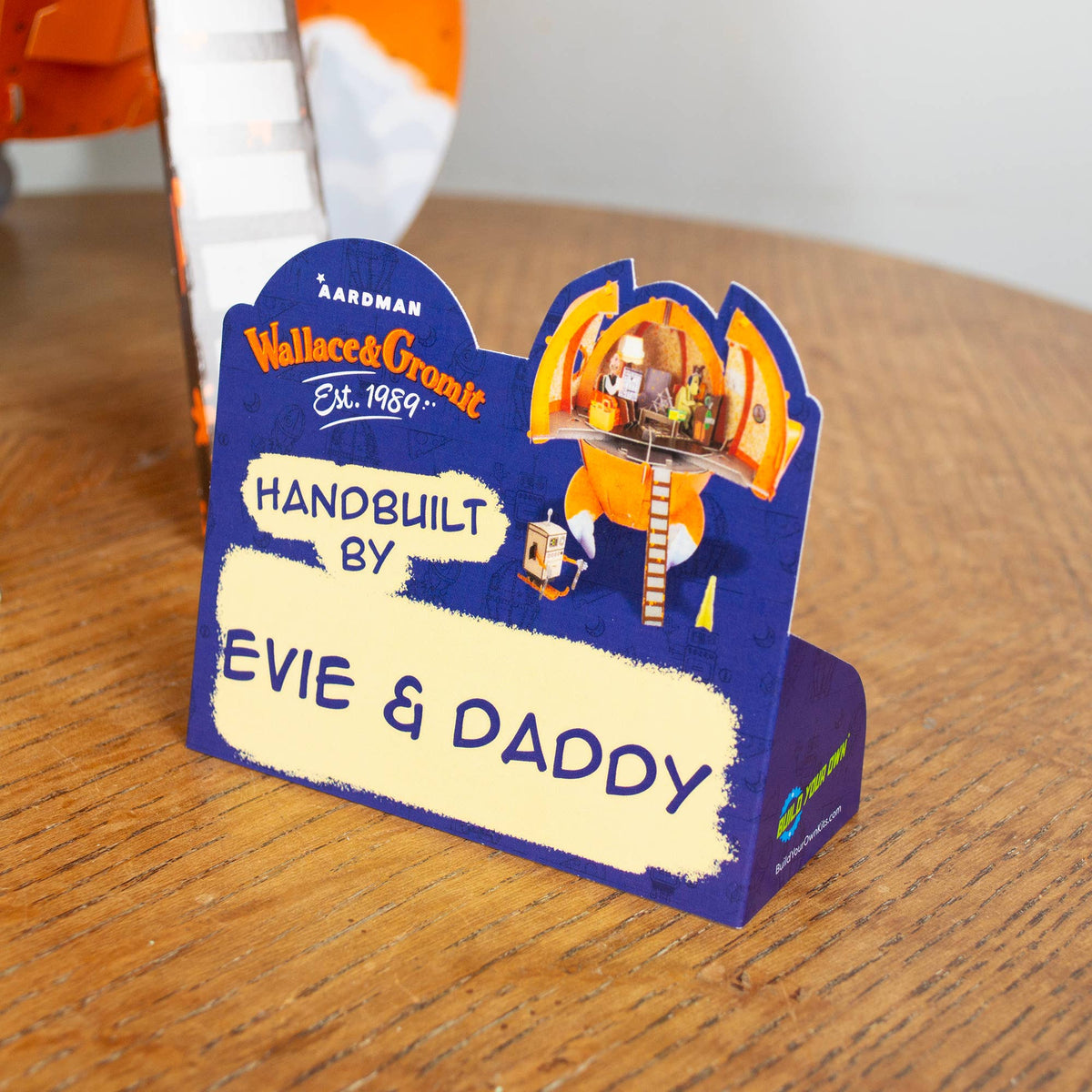Build Your Own Wallace & Gromit Rocket - Eco-Friendly Kit
